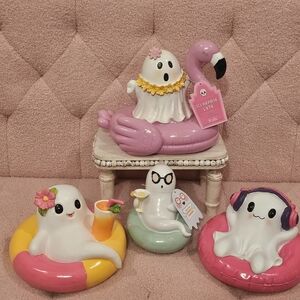 Summerween Ghosts On Floats